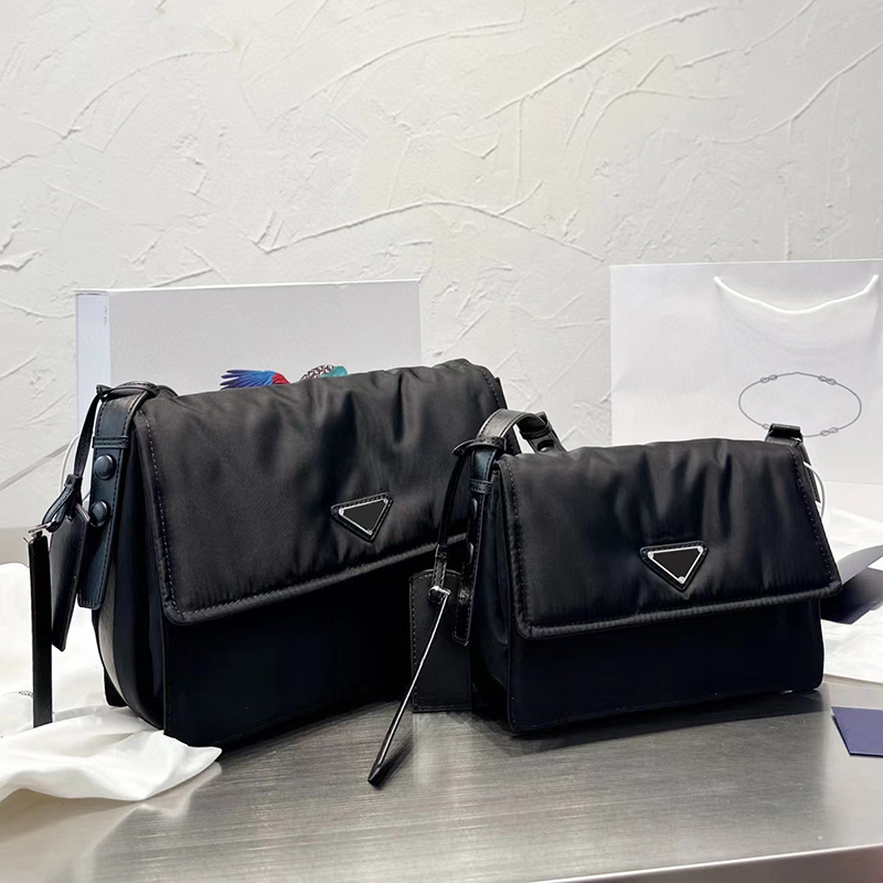 

Women Designer Cini Nylon Messenger Crossbody Bag Italy Milano Luxury Brand P Triangle Logo Men Black Cross Body Strap Handbag Lady Large Capacity Flap Shouder Bags