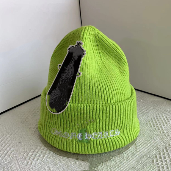 

American Warm Hat Fashion Cross English Letters Men and Women Color Matching Knitted Woolen Cap, Aspic