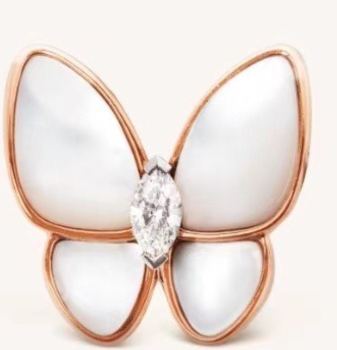 

INS New in luxury fine jewelry earrings for womens pendant k Gold Heart Necklace with Engraved Beads jewelry storage