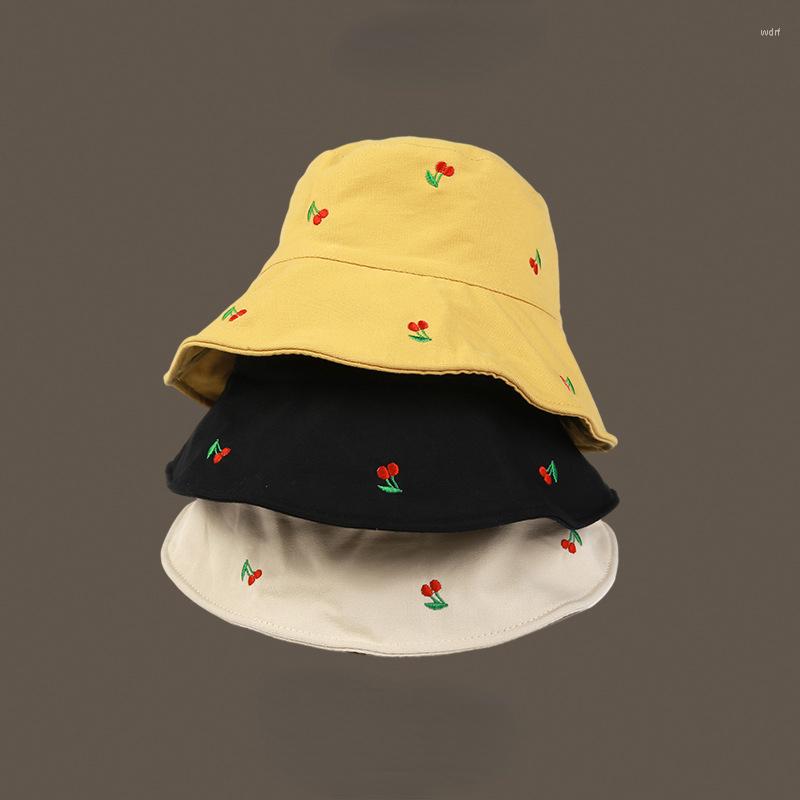 

Berets Double Sided Cherry Fisherman Hat Female Spring Summer Korean Version Versatile Cute Sunshade Basin Cap Hats For Women