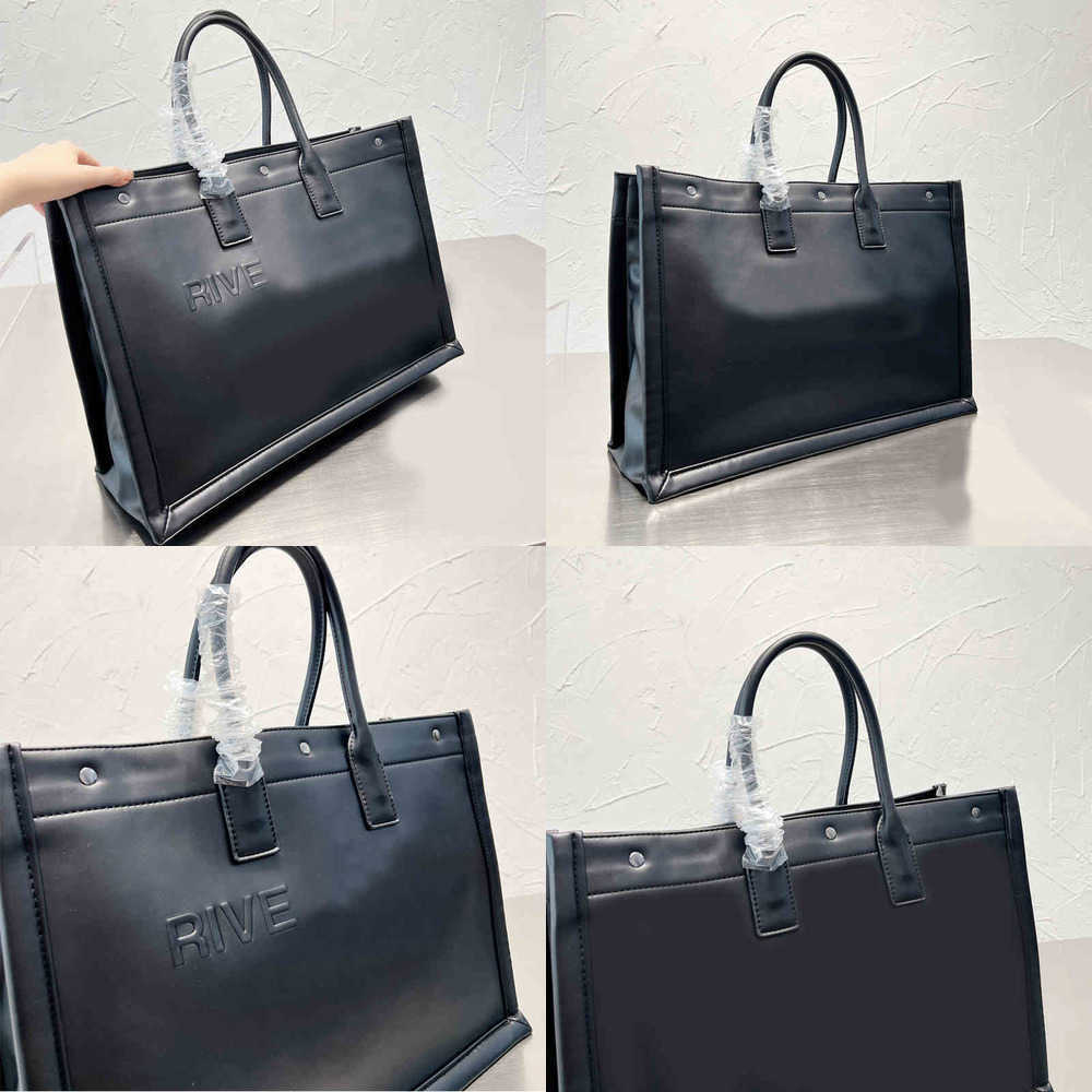 

New Evening Bags Totes Designer Handbag Solid Color Women Tote Leather Simple and Generous Shoulder Messenger Shopping 220721, Black