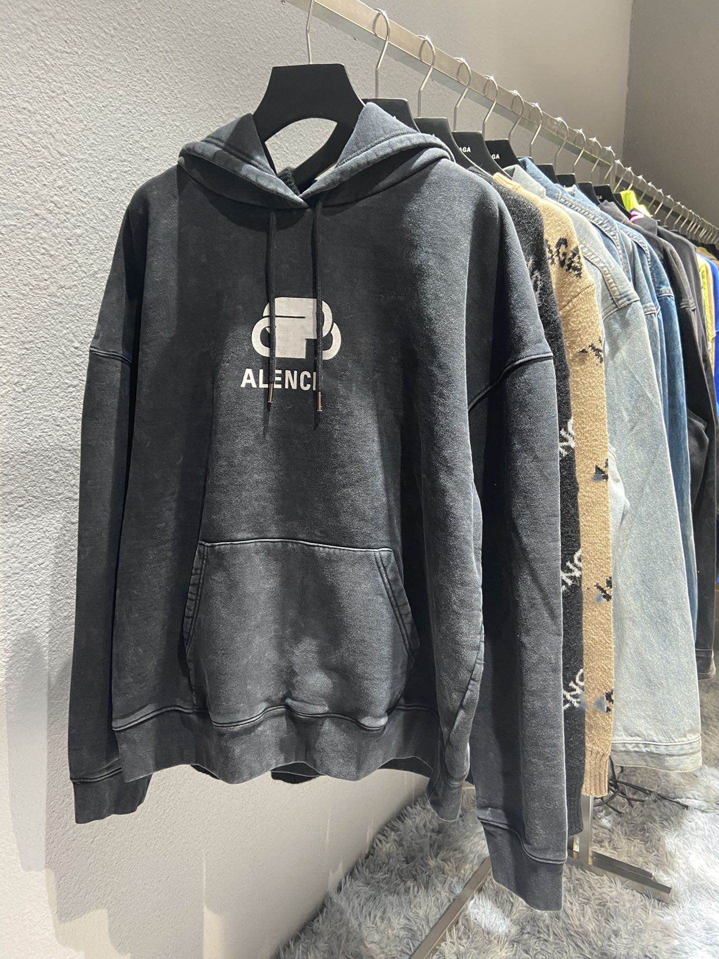 

Men's Hoodies & Sweatshirts OS version hot wash black classic snowflake locking terry hoodie for men and women