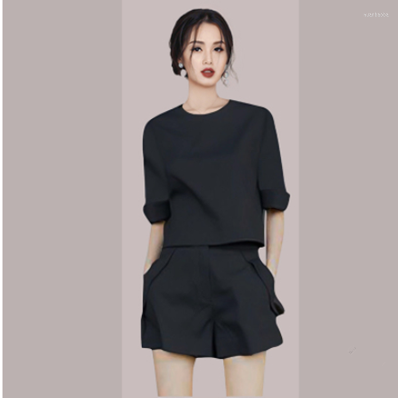 

Women' Tracksuits 2022 Fashion Summer Half Sleeve O Neck Black Tops Shorts Two Piece Set For Women High Waist Casual Pockets Wide Leg Suits