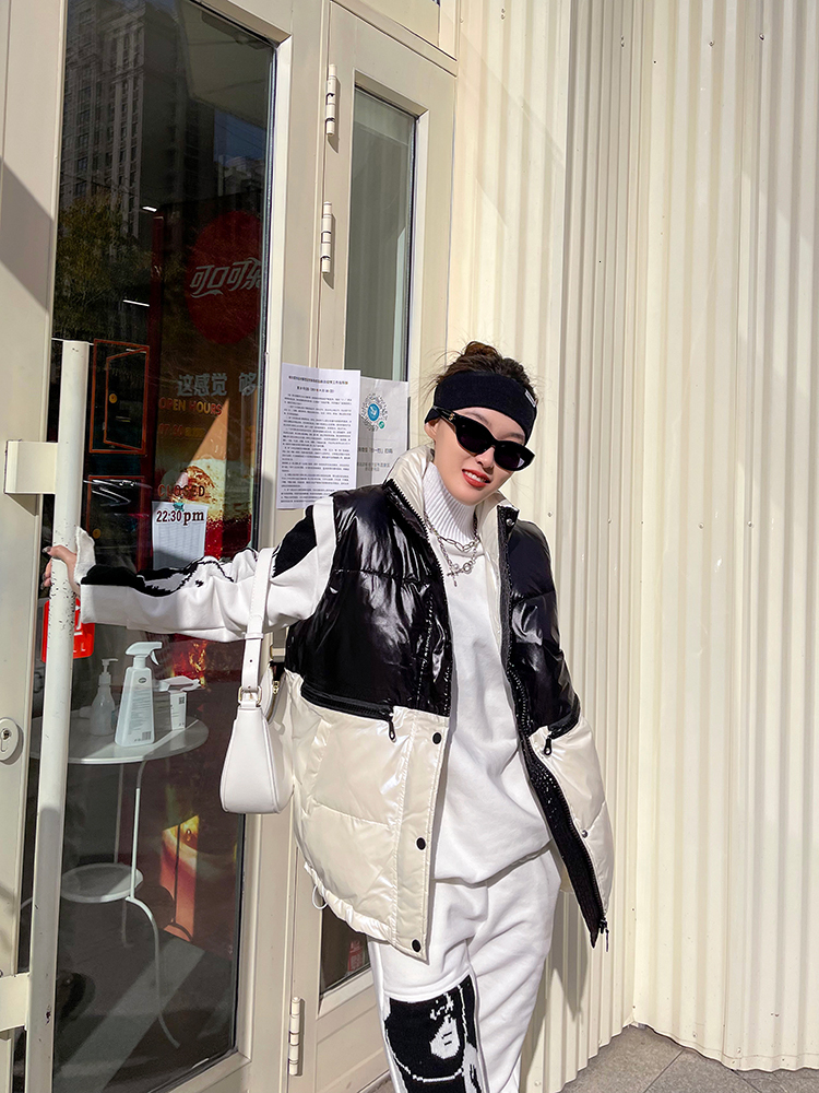 

Women's Vests Autumn Winter Black White Color Matching Women Cottonpadded Vest Stand Collar Sleeveless Cotton Waistcoat Casual Veste Femme 221202