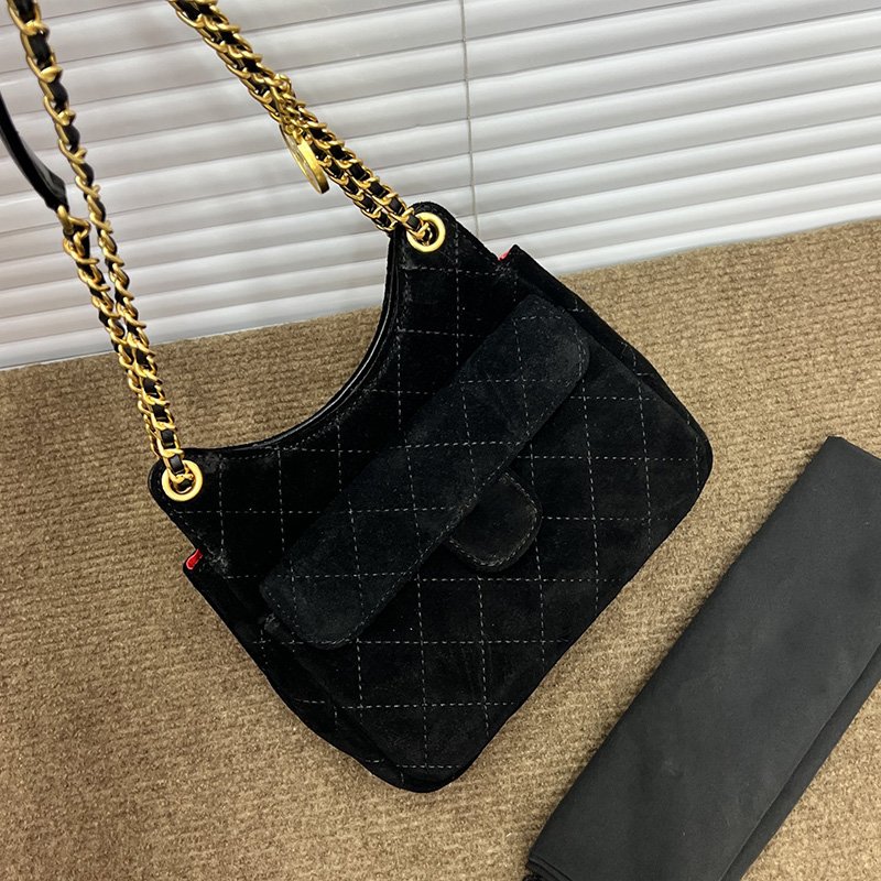 

22K Womens Nubuck Rubbed Black Hobo Quilted Bags Gold Metal Hardware Matelasse Chain Crossbody Shoulder With Coin Lucky Charm Luxury Designer Handbags 22CM, Box