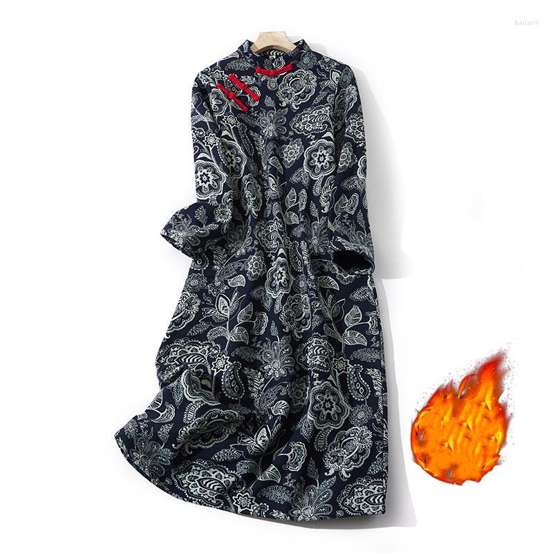 

Ethnic Clothing 2022 Chinese Traditional Fleece Lined Qipao Dress Women Cotton Linen Cheongsam Folk Dance Flower Print