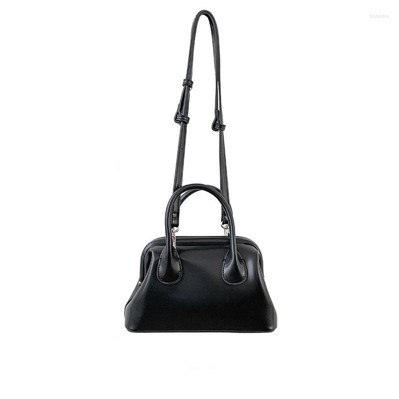 

Evening Bags 2023 Women Handbags Brand Designer Clip Bag Ladies Small Clutch Shoulder Crossbody Whole Sale, Beige