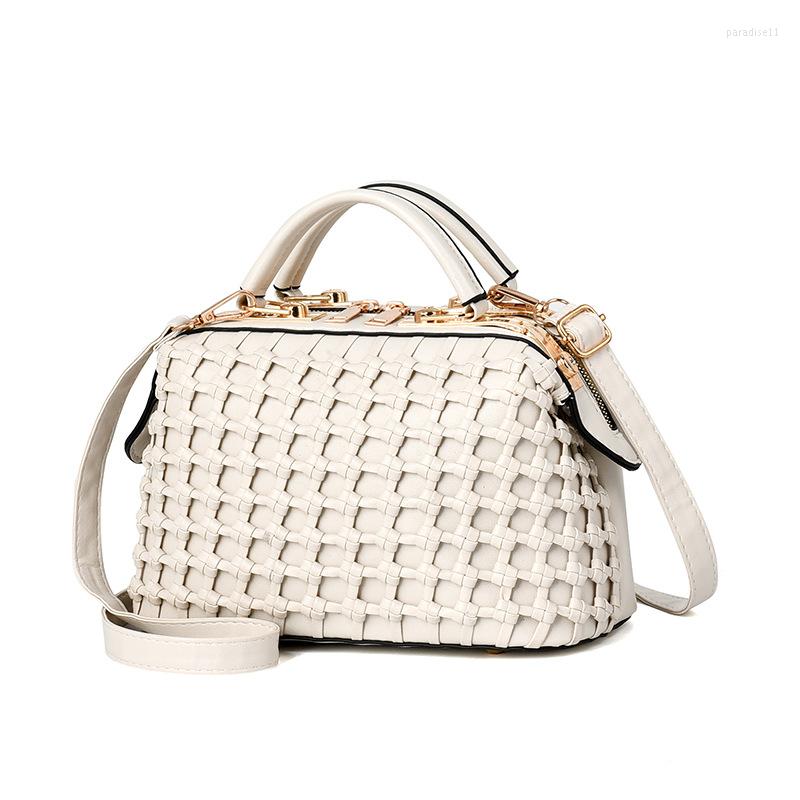 

Evening Bags Fashion Female Square Hollow Grid Design Tote Bag Quality Women's Designer Handbag Ladies Chain Shoulder Crossbody, Black