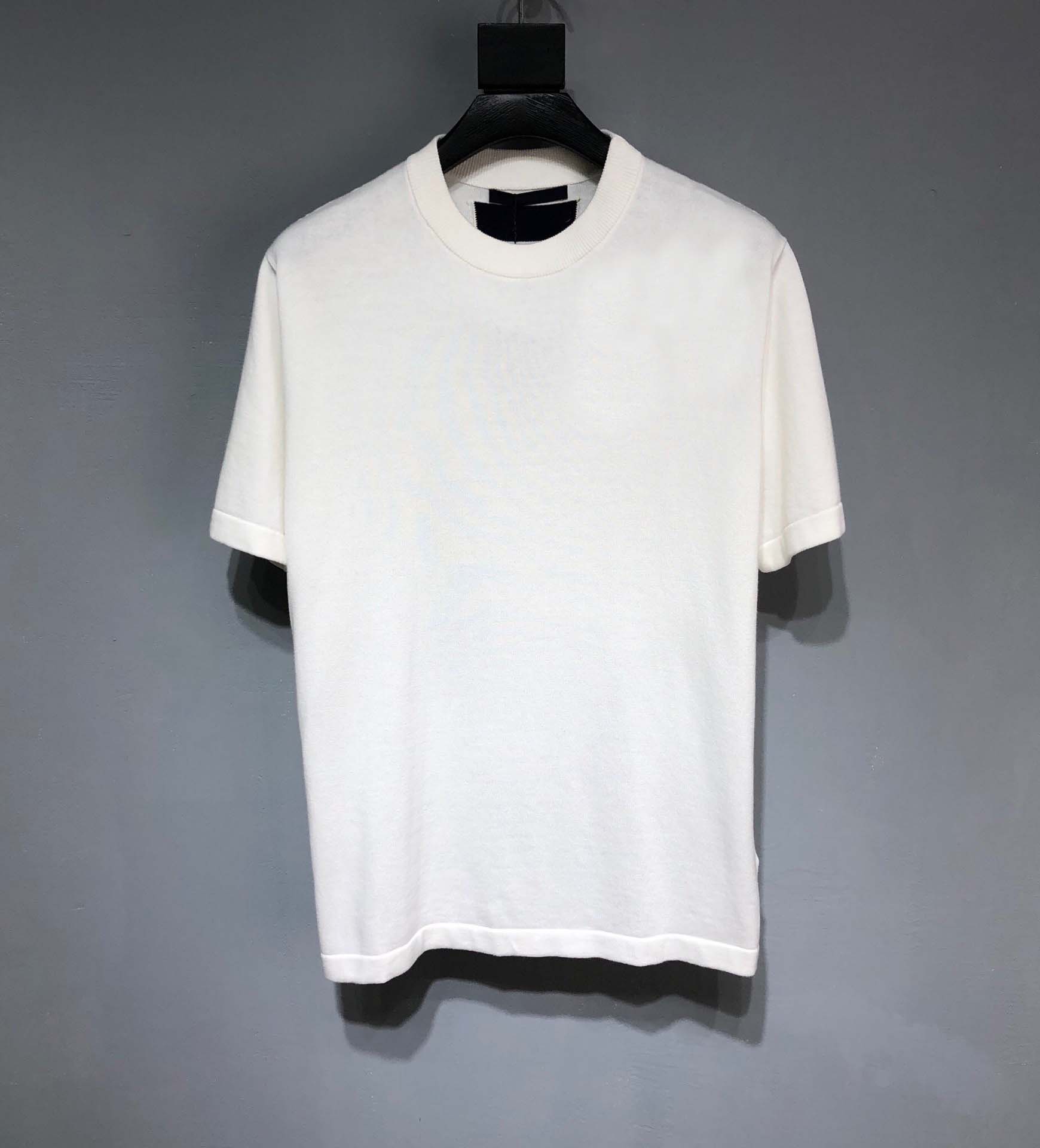 

Men' Tracksuits Tees & Polos Round neck embroidered and printed polar style summer wear with street pure cotton a511