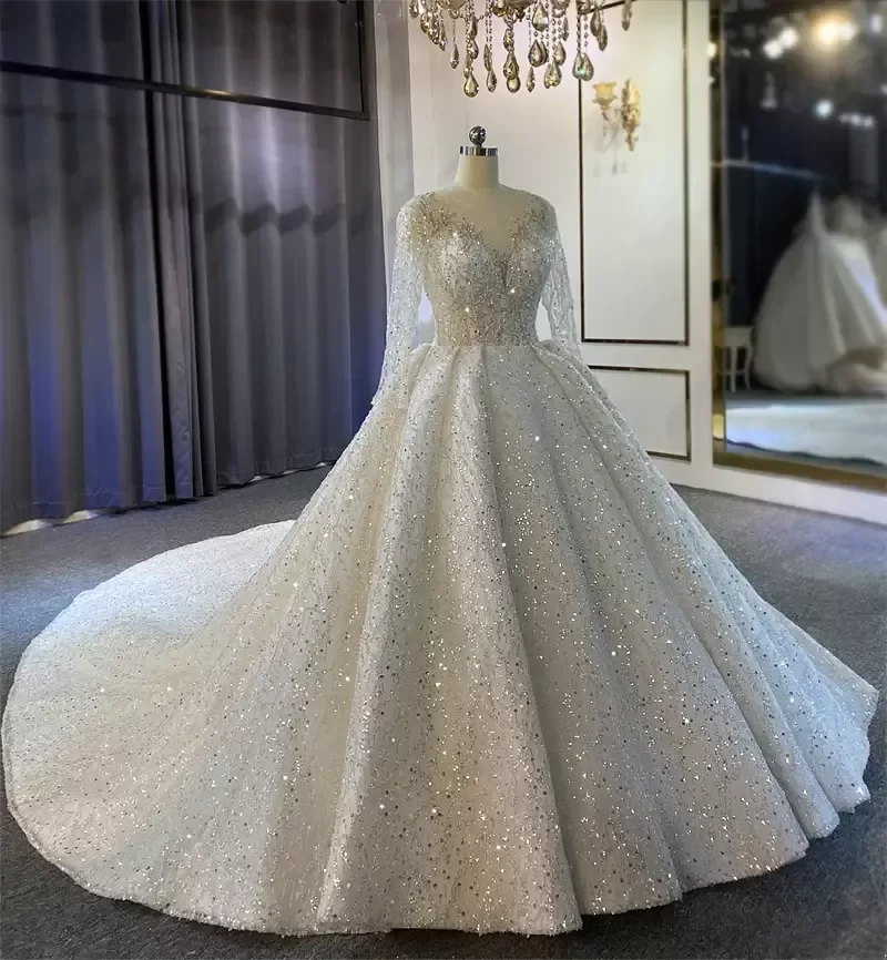 

Luxury Ball Gown Wedding Dresses Lace Beaded Sequins Wedding Dress Plus Size Long Sleeve Luxury Bridal Gowns Arabic Dubai 2022, White