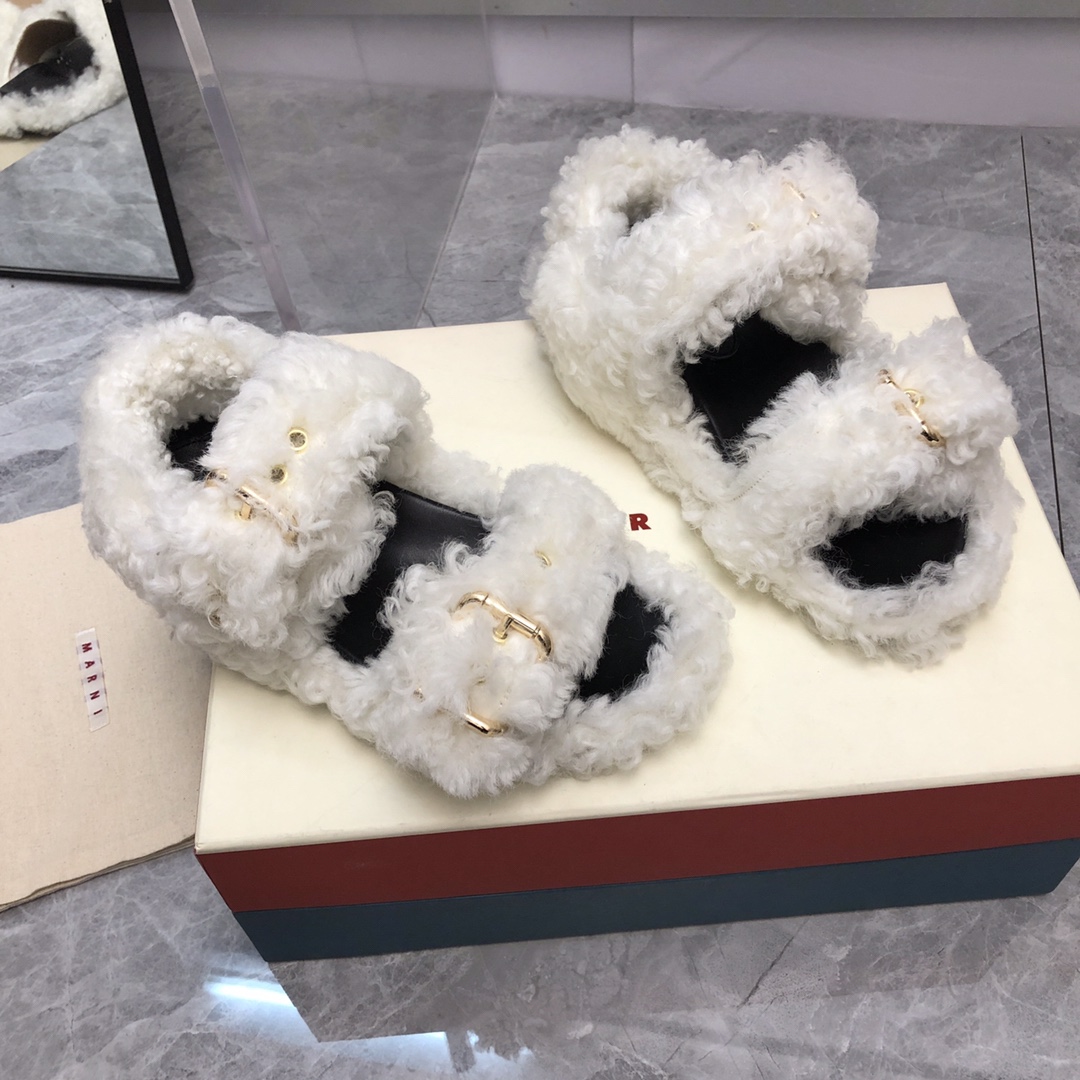 

Fashion Fur Slippers Women Round Toe Horse Hair Slides Female Wool Sandals Mules Shoes Flat Half Slipper Woman Casual plush shoess35 36 37 38 39 40 with box, Wool white