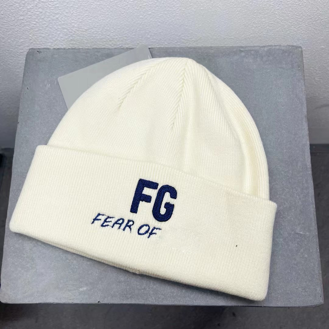 

Warm keeping designer in autumn and winter beanie hat lovers knitting bonnet fashion street letter embroidery beanies, Grey