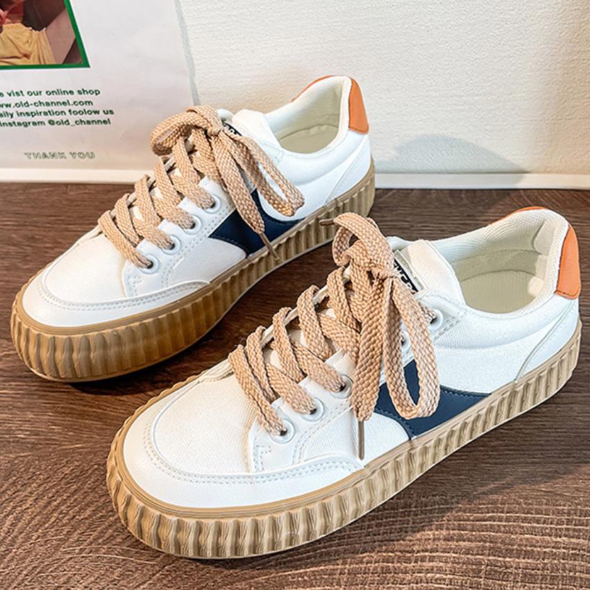 

Small white shoes Women's boots Fashion new style in autumn 2022 High sponge cake sole thick soled shoes