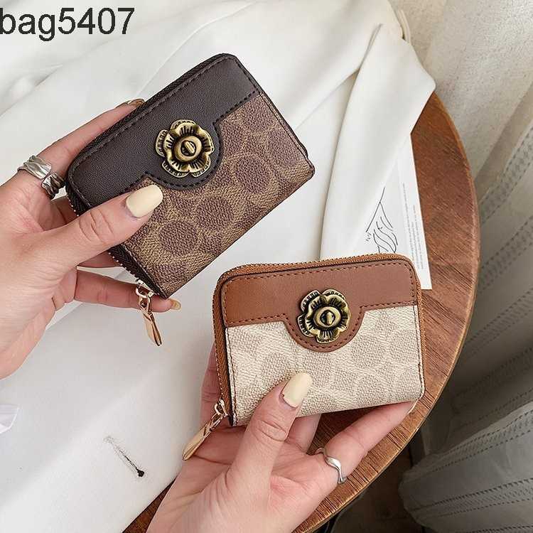 

Luxury Design Bag Ladies Purseshop Wholesale and Retail Wallet Women's Short 2023 New Solid Color Single Zipper Multi-layer Hand Wallet Card All-in-one Women's, Brown
