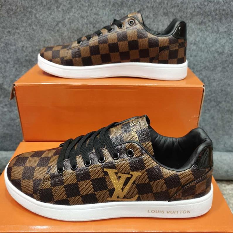 

2023 Luxury Louis Vuitton Shoes High quality casual sneakers designer brand gucci sneaker shoe dunks