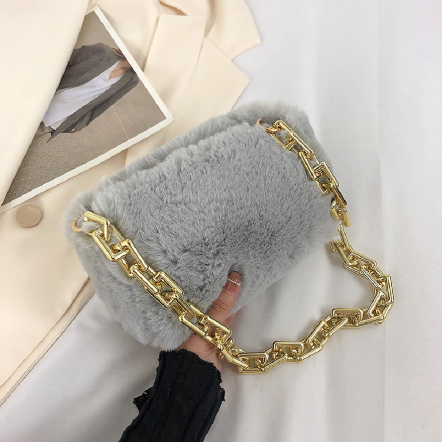 

Luxury high quality designer hair bag new fashion network celebrity metal chain single shoulder bag fresh sweet plush armpit small square bag 2023 AS11, Black
