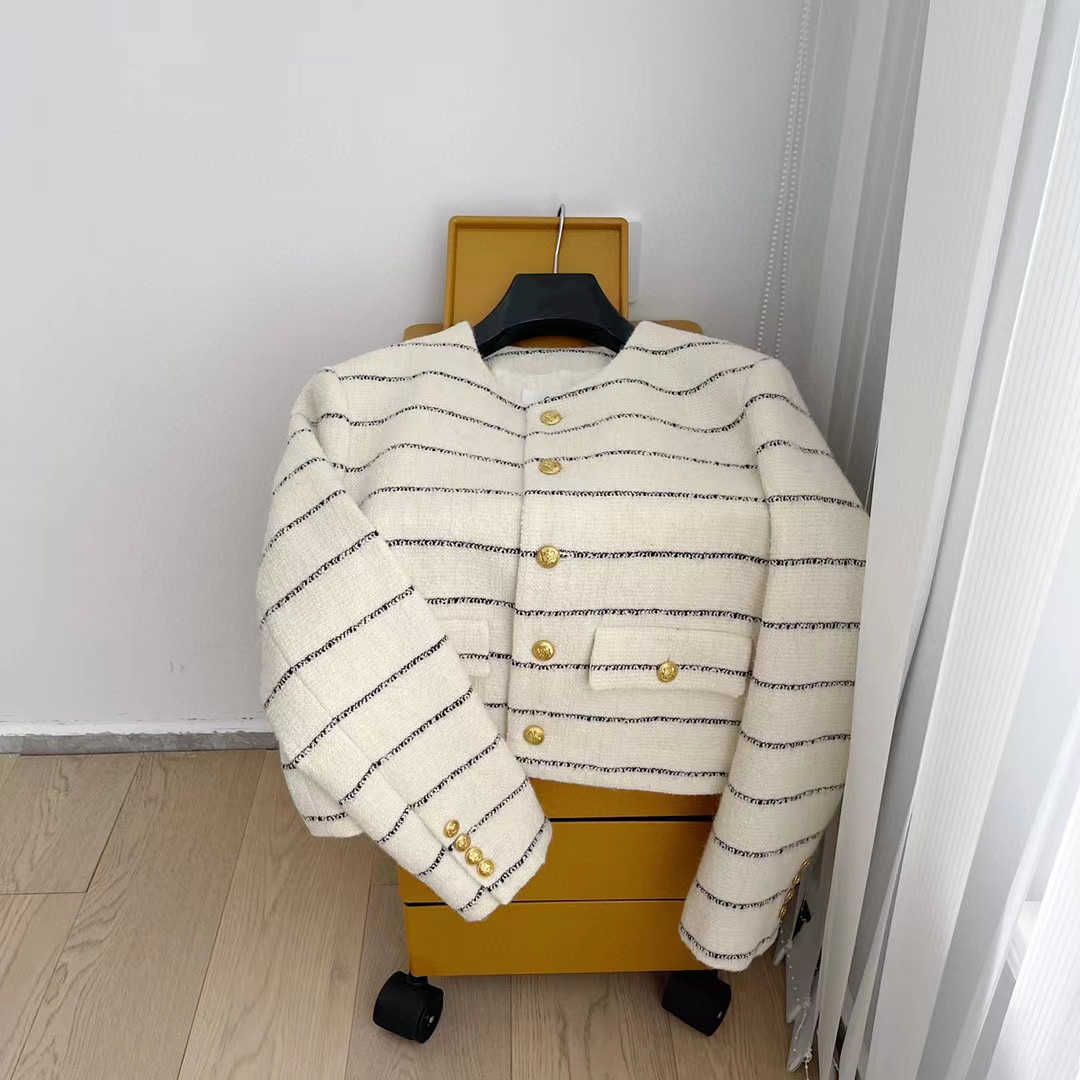 

Women' Jacket Sweater Coat Cell 22FW Celebrity Bear Stripe Knitted Cardigan Woolen Wear Loose 2022 WomenElegant Classic Fashion Desig W4SF, White