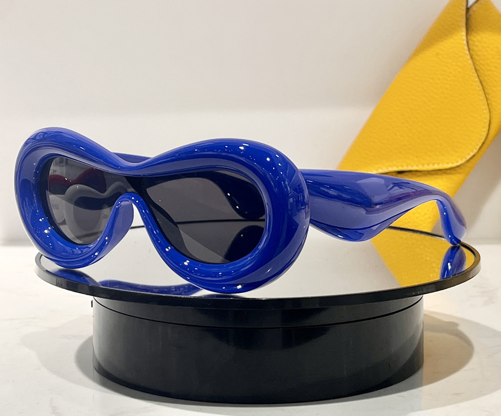 

Blue Grey Oval Chunky Sunglasses for Women Men Designer Sunglasses Fashion Sunnies Shades UV400 Eyewear with Box