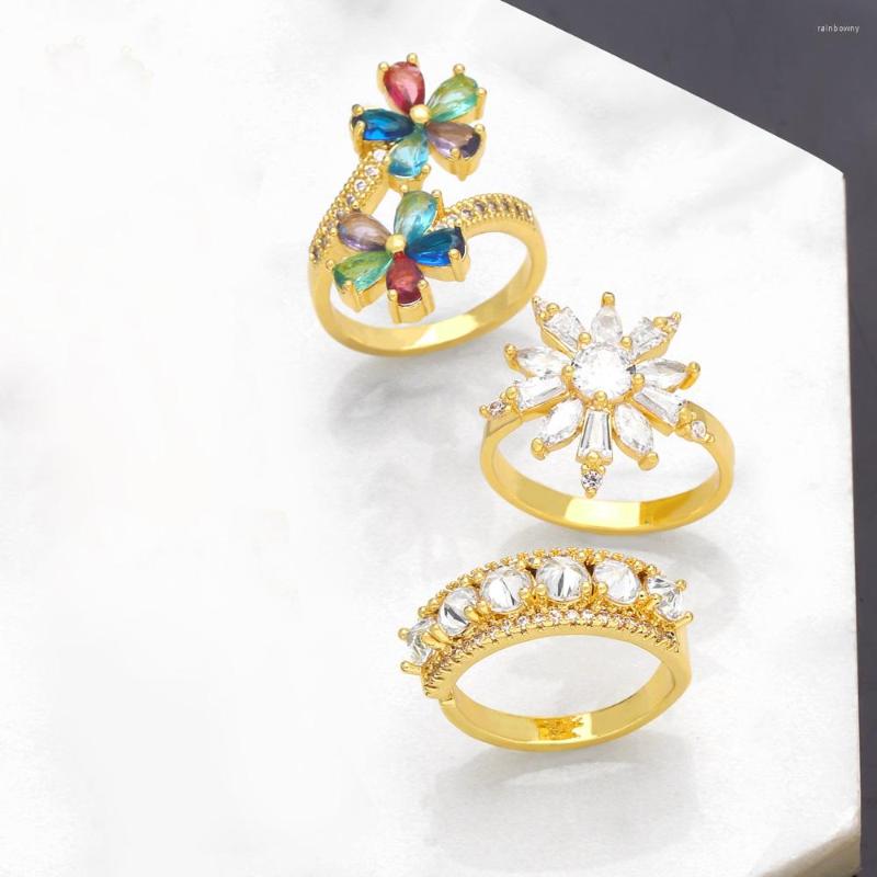 

Cluster Rings OCESRIO Trendy Flower Open For Women Copper Gold Plated Adjustable Stack Crystal Jewelry Gift Wholesale Rigr43