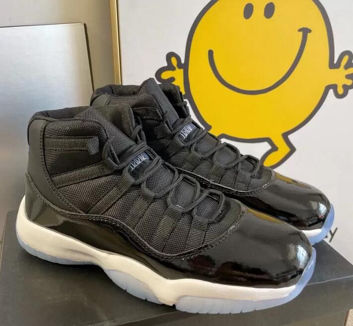 

Classic Men and Women 11s Sneakers Trainers Shoes Fashion OG High Top Casual Outdoor Non-Slip Unisex Zapatos Sports Shoes 36-44 a3