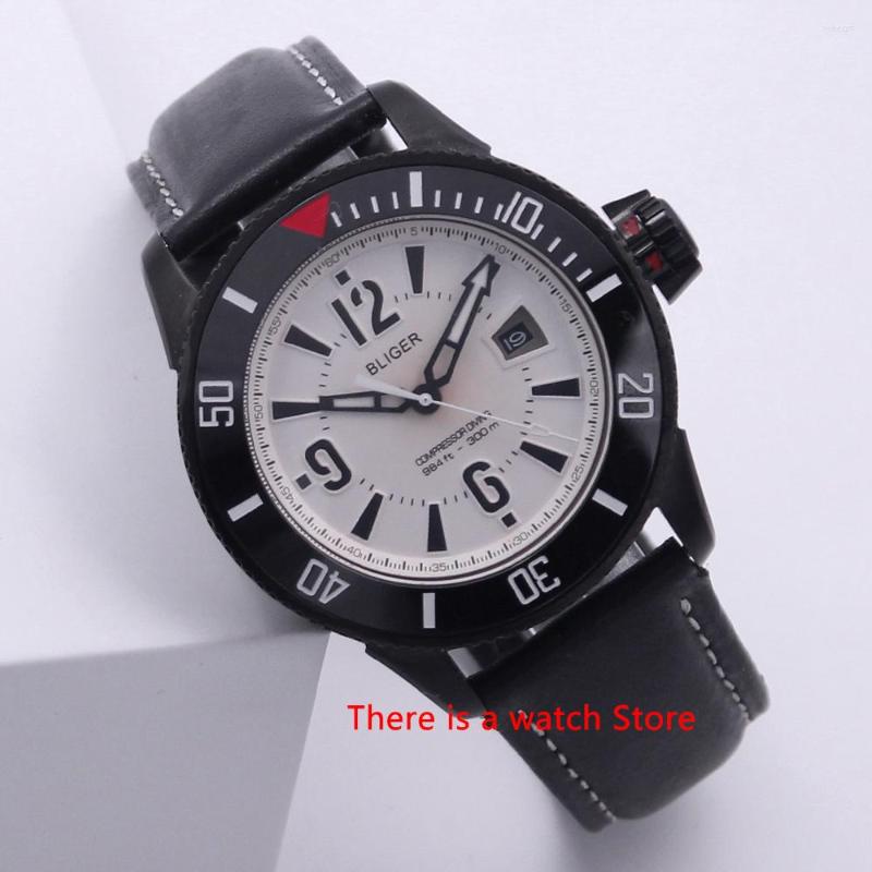 

Wristwatches 43mm Automatic Mechanical Watch Men Luminous Waterproof PVD Case Leather Strap Calendar, No4