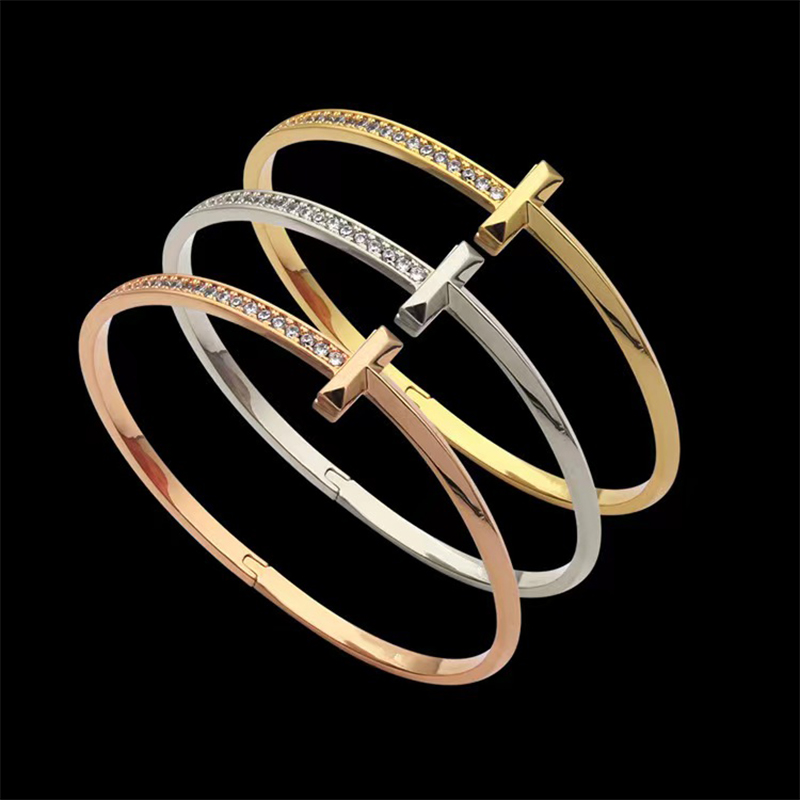 

2022 Luxury Single Row Crystal Cuff Bracelet Classic Brand Designer T Bracelet European Fashion Men&Women Bracelets Stainless Steel Jewelry Gift