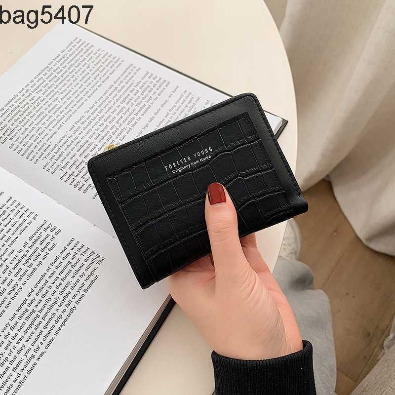 

Luxury Design Bag Ladies Purseshop Wholesale and Retail 2023 New Dign Online Red Stone Short Wallet Card Large Capacity Thin Student Fashion