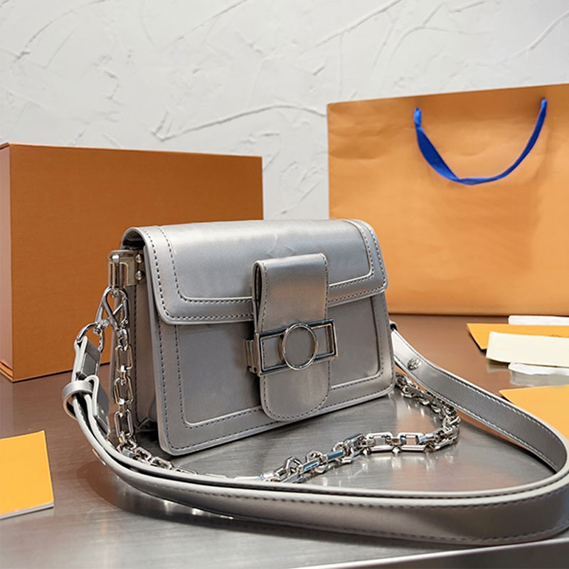 

Silver Crossbody Bag Clutch Bags Underarm Shoulder Handbag Purse Embossed Letter Flap Messenger Bag Thread Plain Lady Wallet Two Detachable Strap Classical Prints