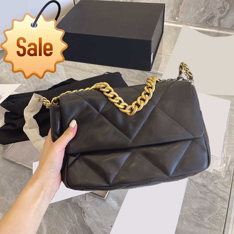 

Women's Brand Designers Shoulder Bags Fashion Classic Portable Clamshell Bag Textured Leather Quilted Chain Tote Bags Factory direct sales, Black