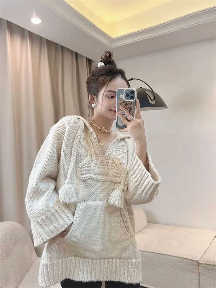 

Women's Jacket Sweater Coat Cell 22FW Celebrity Design Autumn 2022 Crowd. Pullover Sweaters Soft and Waxy.Elegant Classic Fashion Designer, Creamy-white