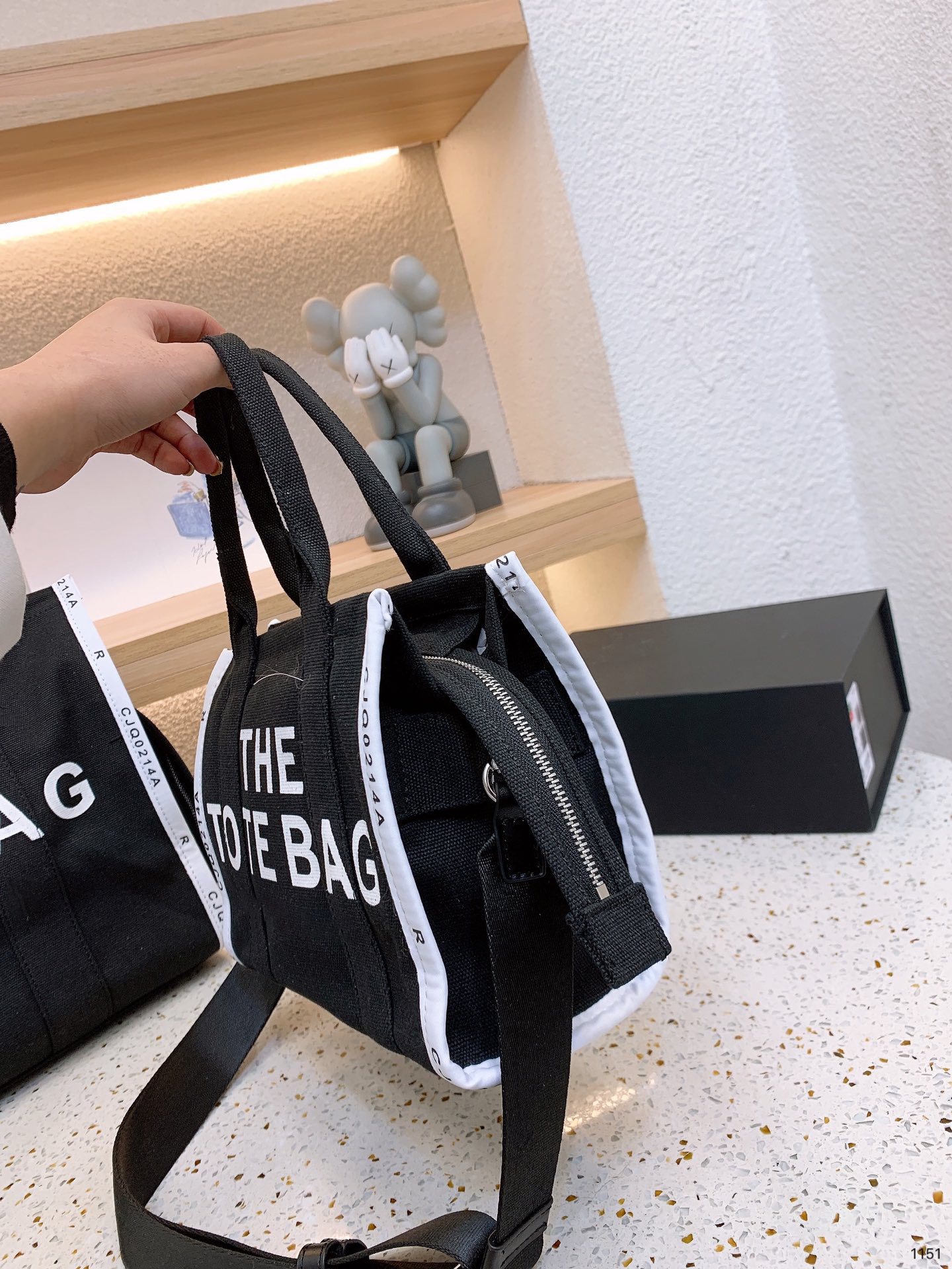 

The Tote Bag Luxury Brand Shoulder Bag Crossbody Handbag Genuine Leather Designer Messenger Bags 5A Quality 42CM Womens Fashion Canvas GM Shopping 34CM, Q 27cm