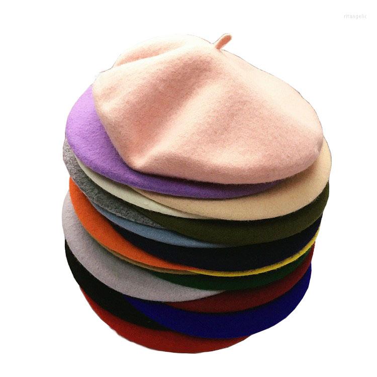 

Berets Winter Women Casual Wool Beret Cap Girl Cashmere Artist Knit Hat Bone Casqueete, Army green
