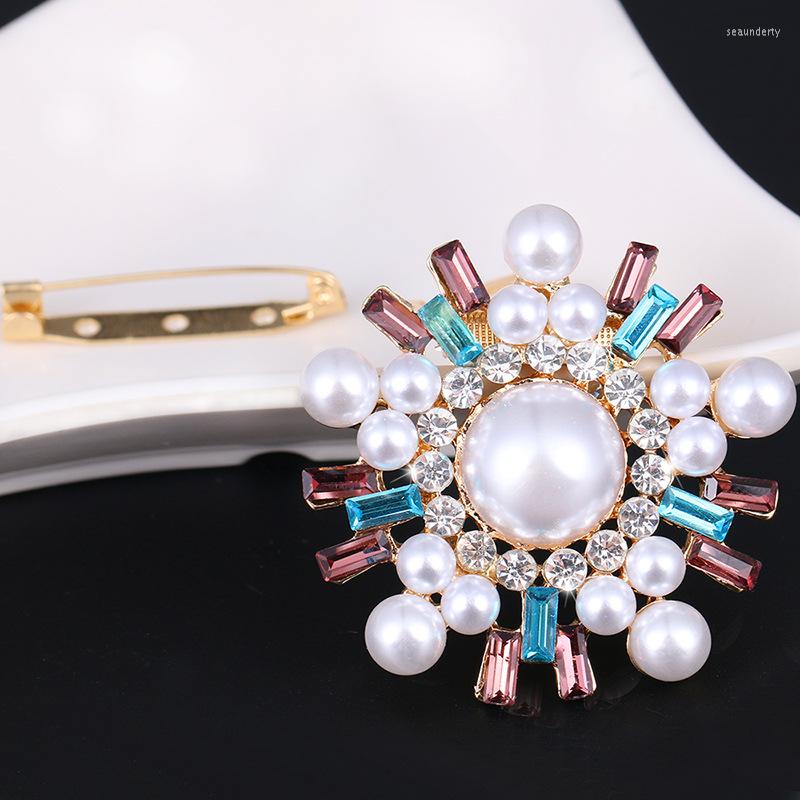 

Brooches High Quality Pearl Snowflake Fashion Vintage Jewelry For Women Banquet Clothing Accessories Decoration Brooch