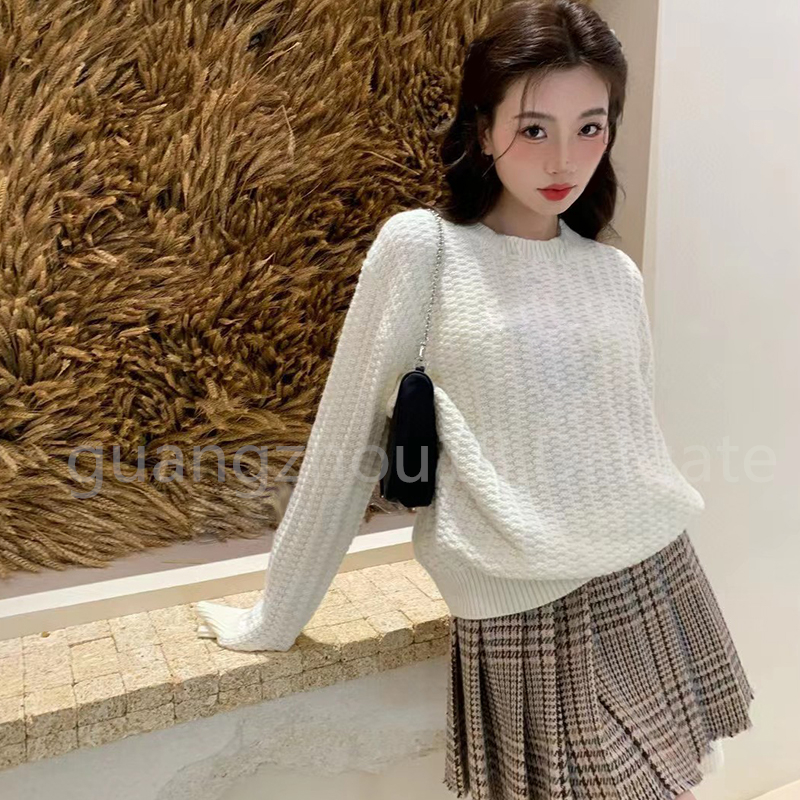 

Fashion Designer Sweaters New Fashion Clothing for Women Winter Warm Round Neck Sweater White Brown S/M/L, #1 white