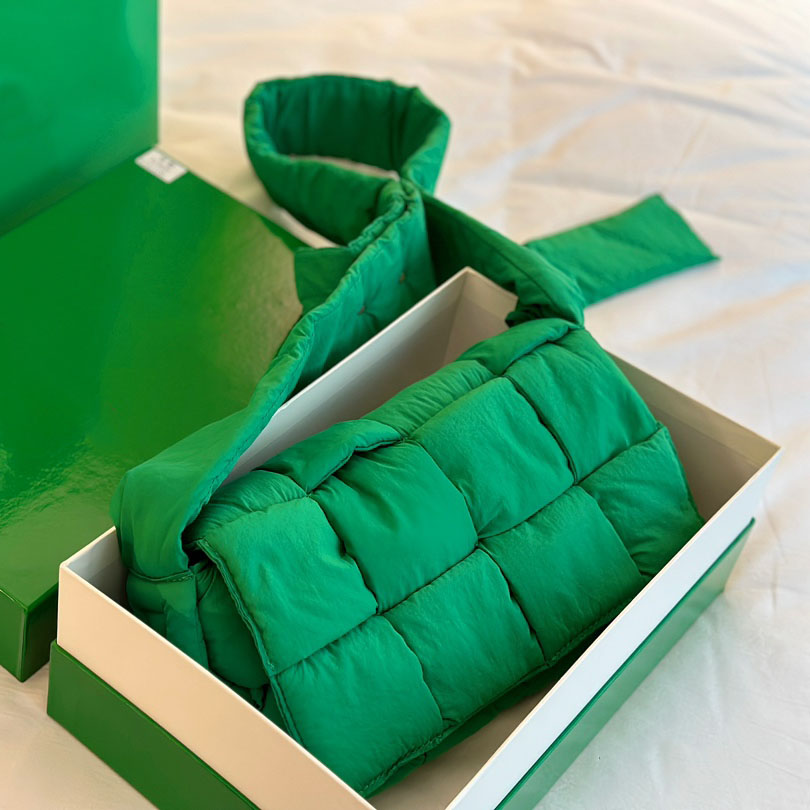 

Tops quality Luxury designer bags women handbag fashion shoulder bags crossbody bag with small purse nylon woven pillow package soft comfortable, Green