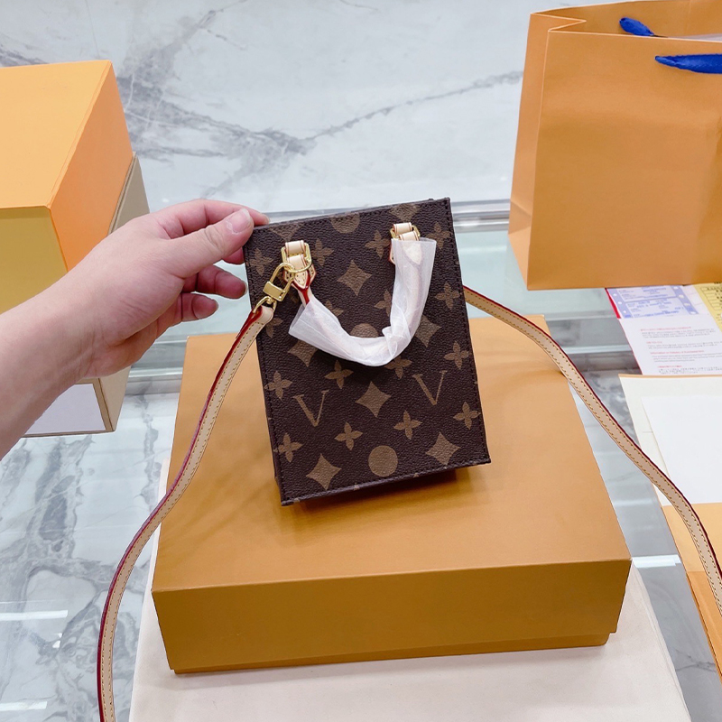

2022 New Fashion Artwork Casual Small Square Summer Women Purse and Handbags Shoulder bag Female Messenger Bags Handbags Leather Hand Carry Simple, Brown2