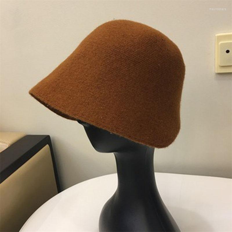 

Berets Hat Girl Wool Knitted After The No-Brim Fisherman Korean Version Of Fashion With Equestrian Art Fresh Basin, Black