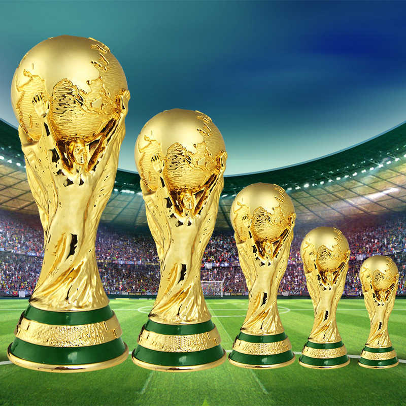 

Fashion Sport 2022 Qatar World Football Fan Supplies World Cup Gift keepsake, 13cm solid solid resin