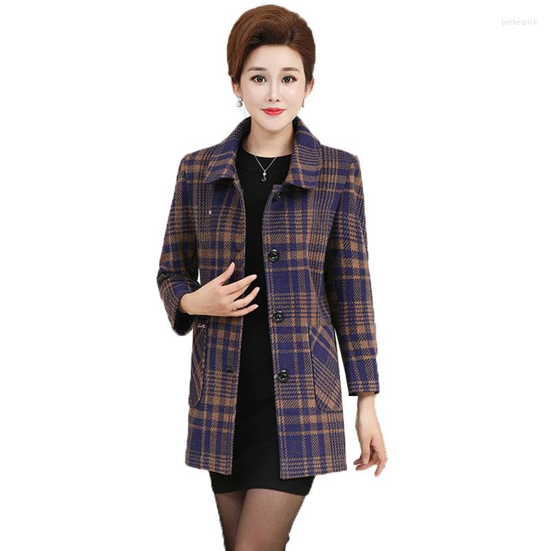 

Women's Wool Blended Woolen Coat Middle-aged And Elderly Women's Jackets Autumn Winter Single-breasted Thicken Plaid Jacket Outwear, Red