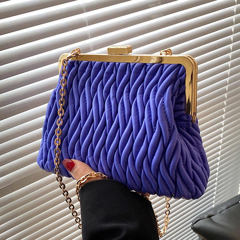 

Evening Bags Women Designer PU Leather Shell Clip Shaped Ferry Clutch Shoulder With Chain Luxury Handbag Purple Messenger, Red