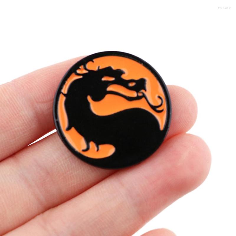 

Brooches DZ1821 Game Dragon Creativity Cool Enamel Pins Badge For Backpack Collar Lapel Pin Hat Jewelry Birthday Gifts Friends Men