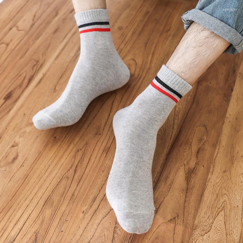 

Men's Socks 2022 Autumn Winter Cotton Casual Breathable High Quality Man Solid Crew Striped EU39-44, Gray stripe
