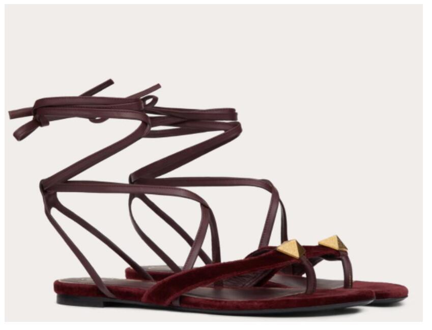 

Shoes 2021summer Designer Ladies high heels Roman Stud sandals calfskin ankle strap flat oversized rivets tem valentinoes valentinoity Iaf