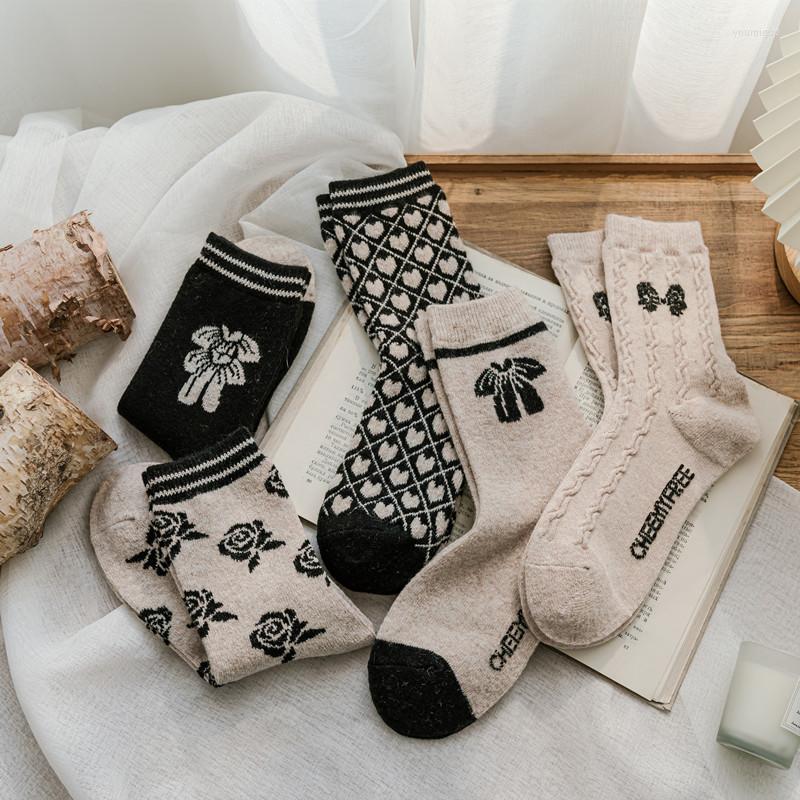 

Women Socks Autumn Winter Woollen Women's High Quality Bowknot Cute Pattern Thicken Keep Warm Comfortable All-match Retro, Flowers 1