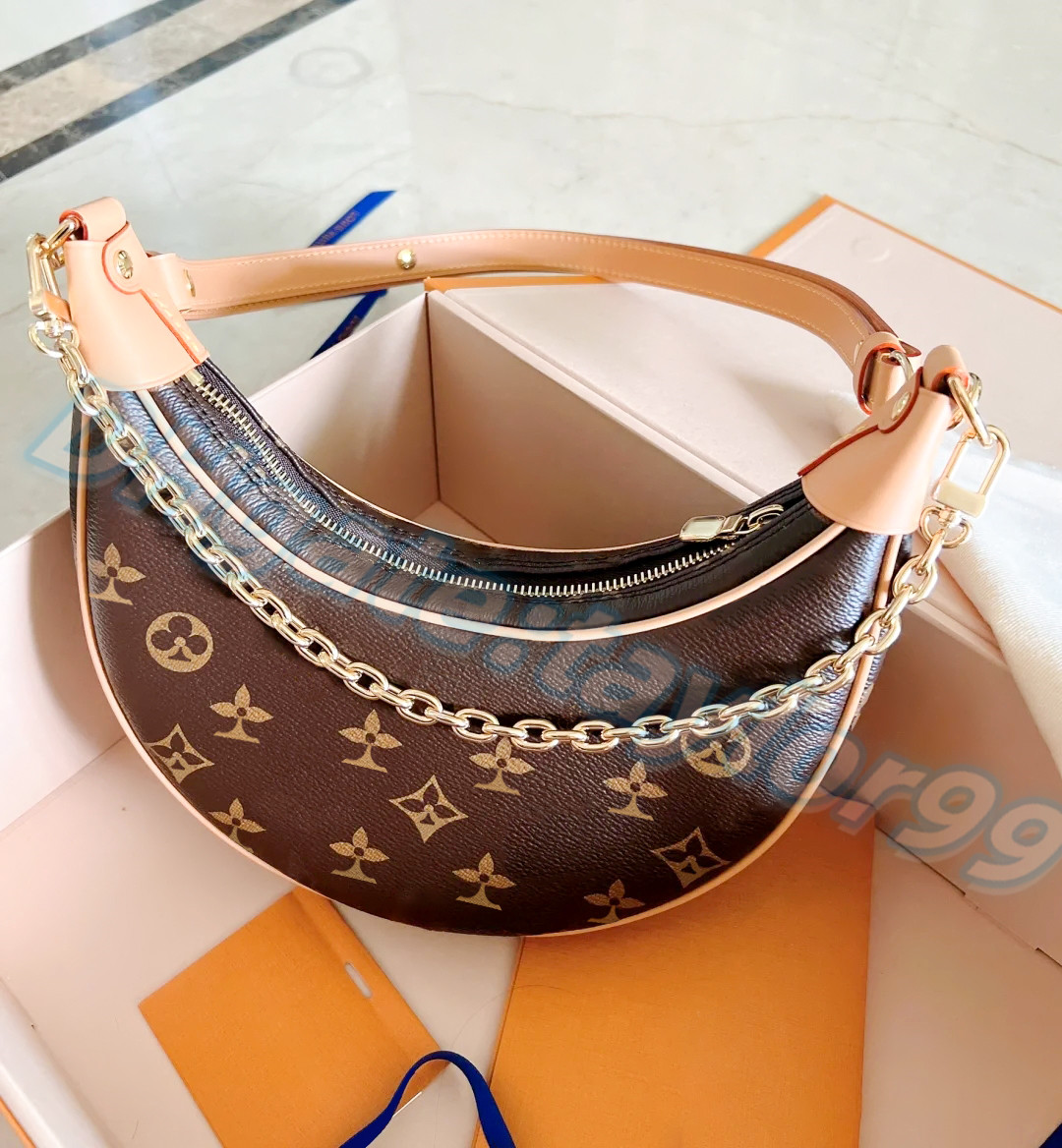 

Designer LOOP M81098 half moon peas Shoulder Bag clutch latest handbag Luxury fashion Women's men two shoulder straps Metal chain tote crossbody Evening travel bags, Pink