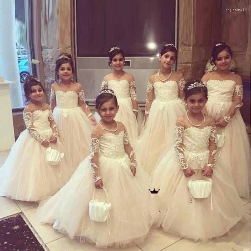 

Girl Dresses 2022 Lovely White Flower Jewel Neck Long Sleeve Toddler Girls Pageant Gowns Holy Communion Dress, Same as image