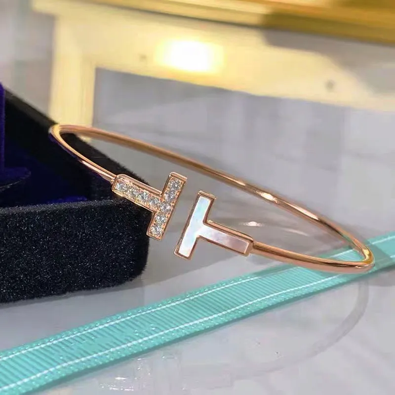 

Factory designer bangle Top luxury bracelet 925 silver wristband white fritillaria with diamonds womens bracelets 17cm Open bangles adjustment rose gold Gif