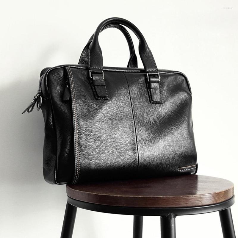 

Briefcases 2022 Leather Men's Briefcase Natural Large Capacity Business Notebook Black Case Series