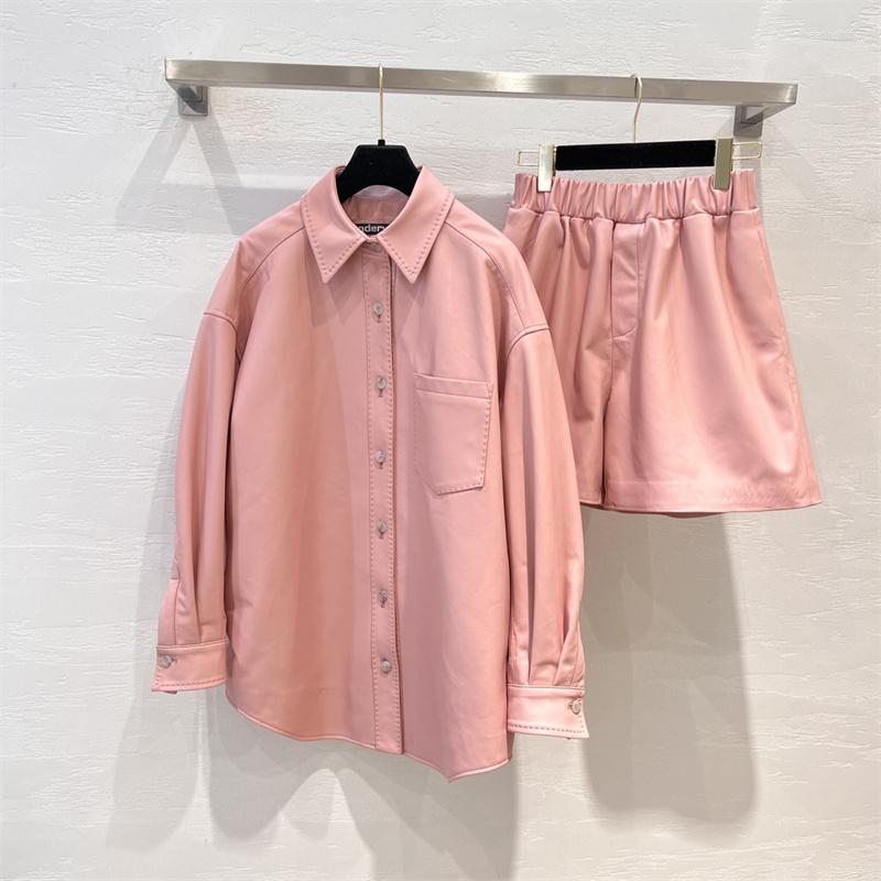 

Women's Tracksuits Women's Short Genuine Leather Jacket Pants Set Luxury 2022 Lady Real Sheepskin Jackets Coats, Pink shorts