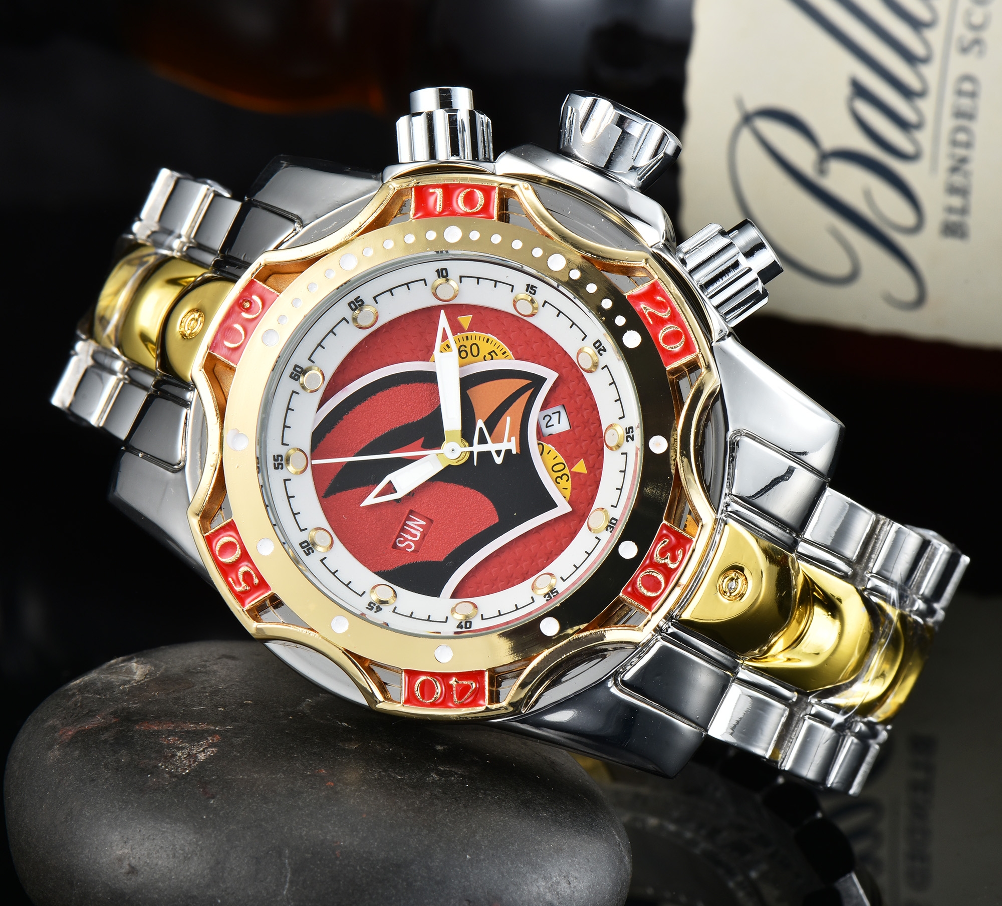 

Sports Quartz Calendar Men's Watch Personality Hollow out Large Dial 57MM World Time INVICTO Reserve Bolt Zeus Rubber Band